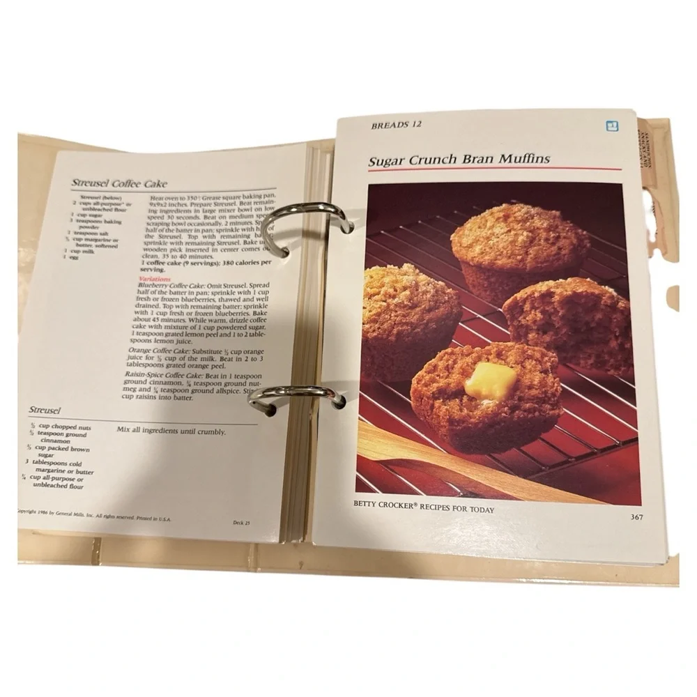 Betty Crocker Cookbook Recipes for Today‎ 1986 Binder Illustrated Sections 11-18